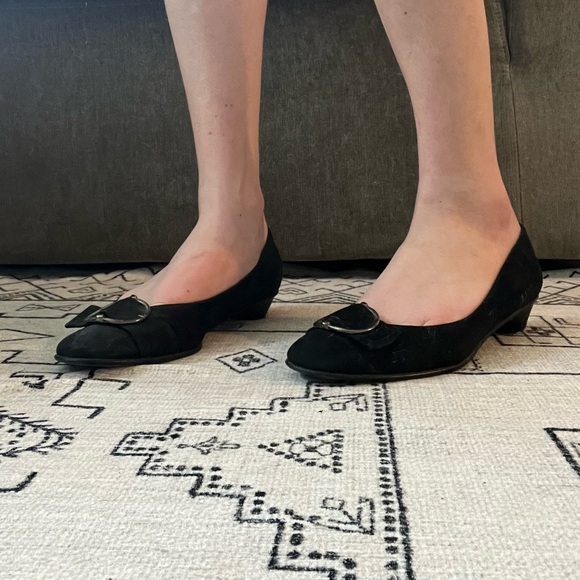 Stuart Weitzman Black Suede Flat with mini-heel and Chrome detail - Picture 2 of 6